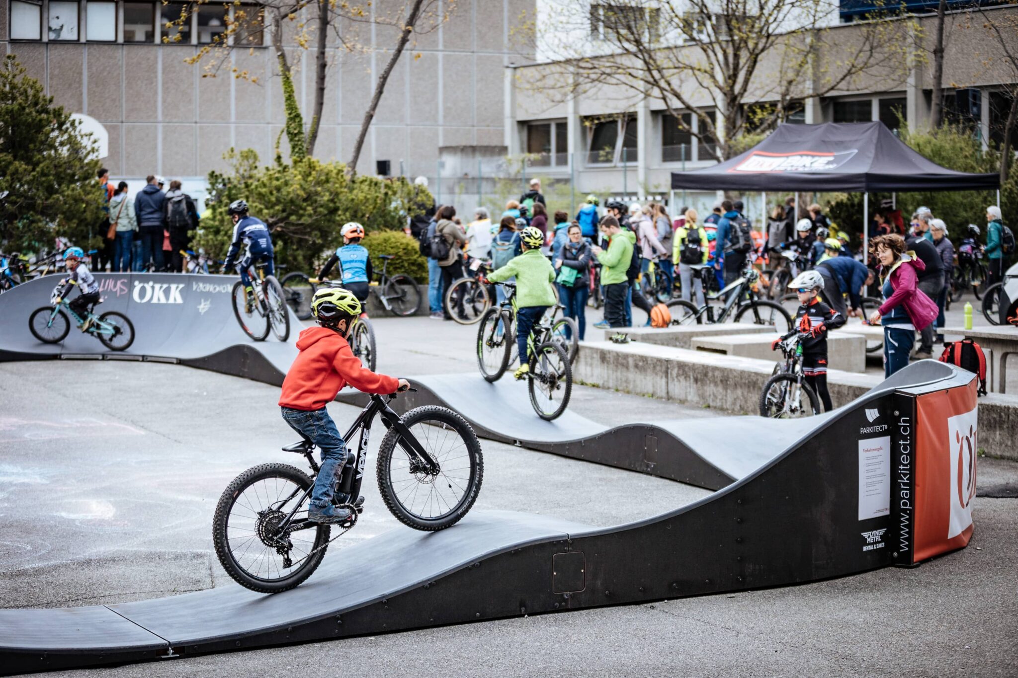 Camp olympic pump track